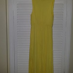 Old Navy yellow v-neck maxi  crinkled cotton small